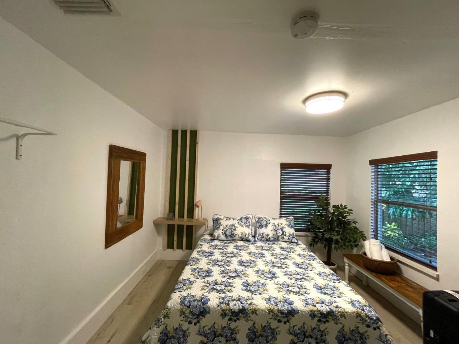 Cozy Room In The Heart Of Little Havana 마이애미 외부 사진