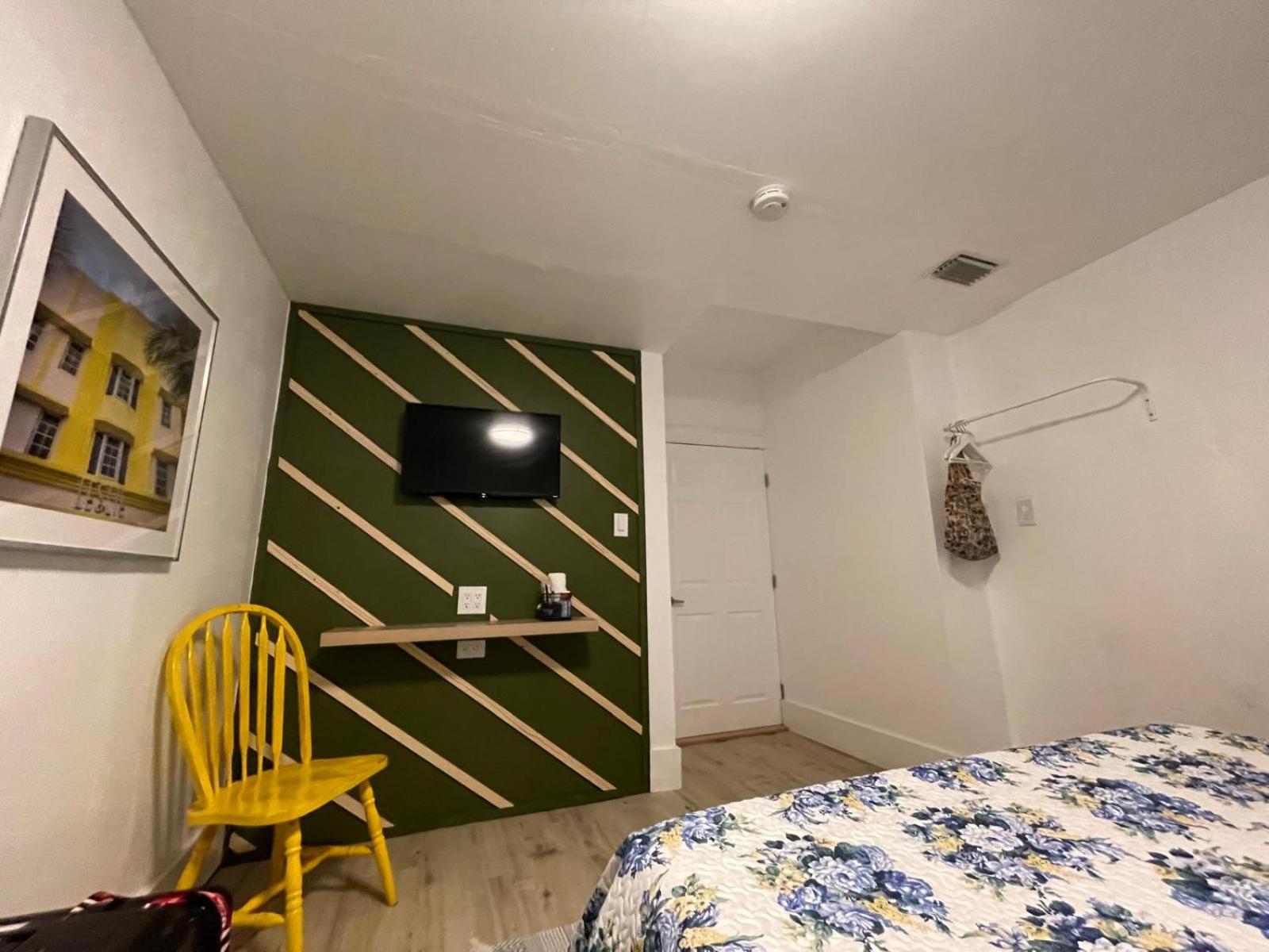 Cozy Room In The Heart Of Little Havana 마이애미 외부 사진