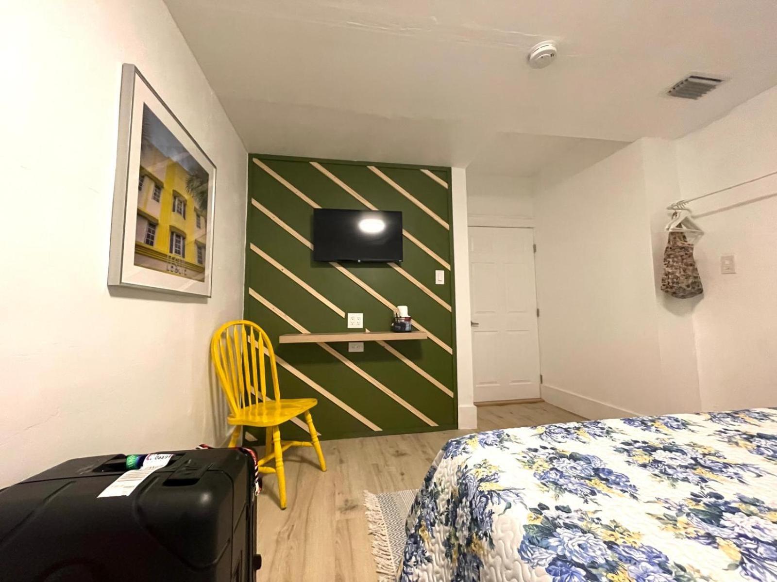 Cozy Room In The Heart Of Little Havana 마이애미 외부 사진